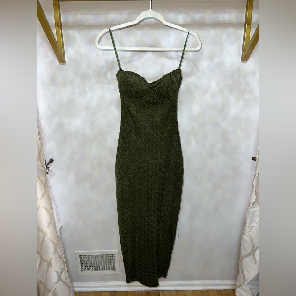 KNIT STRAPLESS DRESS